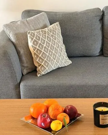 Royal Seacrest Apartman *