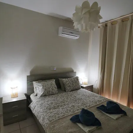 Apartman Royal Seacrest
